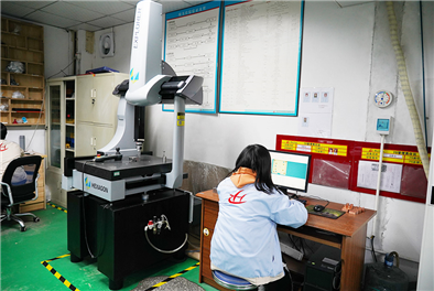 ?？怂箍?三次元